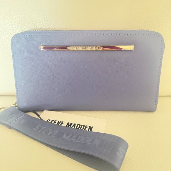 NWT STEVE MADDEN BZIP WEB WRISTLET CLUTCH WALLET FUTURE DUSK - Picture 1 of 7
